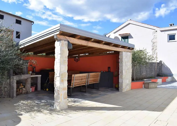 In - Insel Krk 50492 アパート